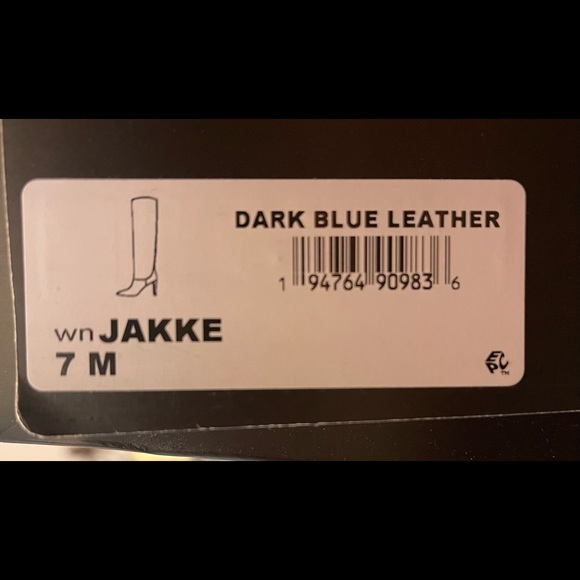 Knee high leather navy boots size 7 - Picture 2 of 10